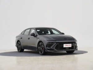 2024 para Sonata 2.0T Turbo Híbrido 4WD Sedán con Volante a la Izquierda, Asientos de Cuero, Llantas de Aleación R19, Transmisión Automática, Metálico - Product Image 5