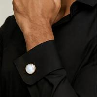 Boutons de manchette de luxe pour hommes en laiton plaqué or et perle blanche Boutons de manchette de forme ronde pour hommes