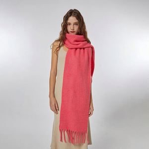 Écharpe longue rayée en cachemire épais de haute qualité avec pompons pour femme, nouvelle collection, vente en gros - Product Image 3