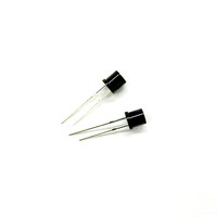 16mil Puce Corps Noir Lentille Dip F5 Tête Ronde Plate 120deg Émetteur 5mm 850 IR LED Diode