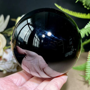 Cristaux naturels de guérison en gros, sphère de cristal d'obsidienne flocon de neige polie à la main pour le Feng Shui et la décoration intérieure - Product Image 2