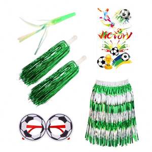 Ensemble de cheering pour supporters de la Coupe du Monde de football 2026 États-Unis Canada Mexique : Lunettes, Tatouages, Jupes à franges, Claquettes, Accessoires de cheering pour fête - Product Image 5