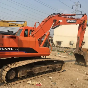 รถขุดตีนตะขาบ DH220LC-7 Doosan มือสอง - Product Image 1