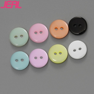 Kích Thước Nhỏ Phim Hoạt Hình Vòng Quần Áo Nhựa Nút 2-Lỗ Trang Trí May Mặc Nút Cho Trẻ Em Của Dệt Kim Cardigan & Dresses - Product Image 1