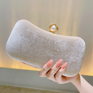 Women Evening Party Clutch Bags New Trend Metal Chain Open <b>Small</b> Square Bags Luxury Weddings Retro <b>Handbag</b> - Product Image 2