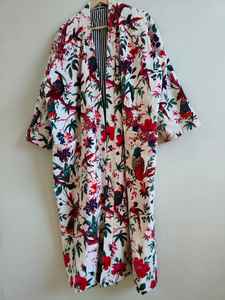 Robe kimono en velours à imprimé animal jungle pour femmes, col en V, manches longues, longueur totale, décontractée, luxueuse, pour l'hiver - Product Image 5