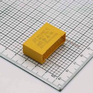 Manufacturer Direct MP2684KGF1XYG 31.5*10.8*19.5/P=27.5 Capacitors Safety Capacitors X/Y Cap 680nF 10% 275V - Product Image 1