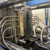 Pièces moulées par injection PPS, plus légères que le métal et plus résistantes que les plastiques ordinaires, traitement d'injection personnalisé disponible
