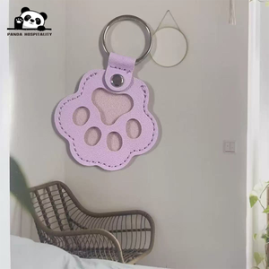 Porte-clés commémoratifs pour animaux de compagnie en cuir, avec pendentifs patte de chien et rangement pour poils de chien et de chat - Product Image 5