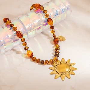 Stainless Steel Sun Pendant Necklace Resin Beaded Autumn Winter Style Women's Clavicle Chain Geometric <b>Star</b> <b>Design</b> - Product Image 2