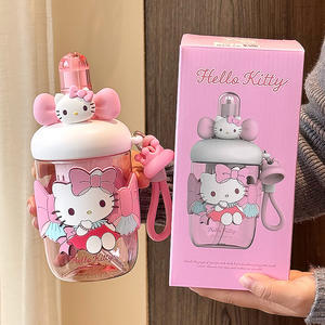 Botella de agua para niños Sanrio Cinnamoroll y My Melody de 500 ml con pajita, taza portátil para beber en la escuela y para uso al aire libre. - Product Image 3