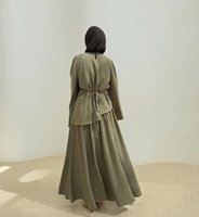 Ensemble 2 Pièces Premium en Coton pour Femme Musulmane – Hauts Élégants et Robe Longue – Tenues Modestes Arabes de Dubaï 2026