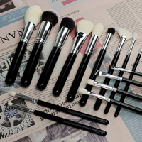 15-teiliges Kosmetik-Make-up-Pinsel-Set mit Woll- und Synthetikborsten, Gesichts- und Augen-Schönheitspinsel mit Zylinderetui und Holzgriffen