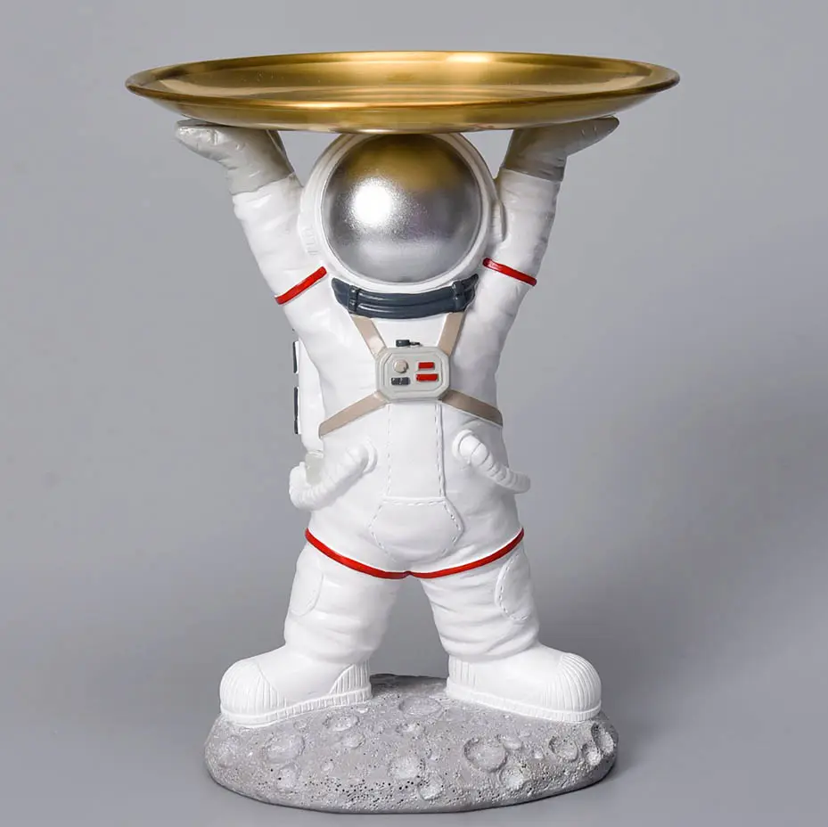 Space Man Toy Resin Food Container Food Candy Serving Storage Plate Astronaut Statue for Table Accessories Decor