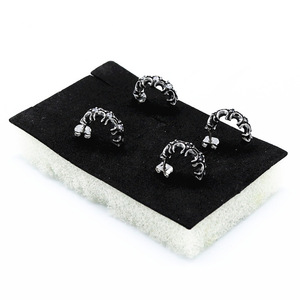 Pendientes yunnique con forma de media luna, acero de titanio, diseño geométrico en blanco y negro, joyería de moda - Product Image 4