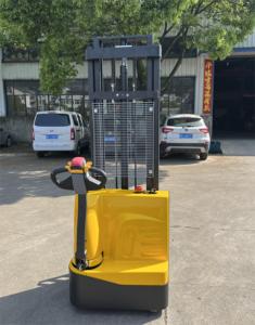 Apilador Eléctrico TOP ELES-12J de 1.2 Toneladas y 1.5 Toneladas, Apilador Autoelevador de 3M y 3.5M, Elevador de Palets con Patas Separadas, Montacargas Apilador de Palets - Product Image 2