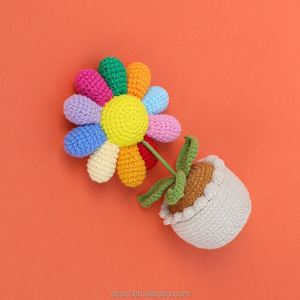 Maceta de Girasol de Ganchillo Colorida, Flor Artificial Tejida a Mano para el Día de la Madre, San Valentín, Día del Padre, Halloween - Product Image 3