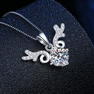 Collier en argent sterling S925 serti de diamants et de moissanite, pendentif cerf pour femme, design minimaliste, chaîne maille forçat, bijoux de voyage - Product Image 3