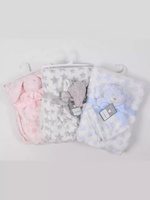 Ensemble de literie d'hiver exporté pour bébés, comprenant une couverture douce en flanelle, un jouet et une serviette à porter, avec des caractéristiques de portabilité et des techniques de tissage