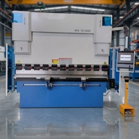 Machine de pliage de plaques CNC hydraulique entièrement automatique à grande vitesse WE67K avec moteur, table de travail de 3200 mm, pliage de métal de précision