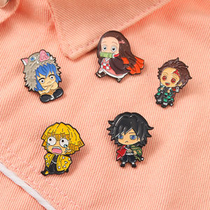 5 Stili di Spille in Metallo Smaltato Chibi di Demon Slayer, Distintivi Personalizzati di Personaggi Anime e Film, Badge da Collezione - Product Image 4