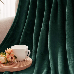 <strong>Super</strong> Cheap Hot Sale Luxury <strong>Super</strong> <strong>Soft</strong> and Comfortable Blanket for Bed Cozy Warm Flannel <strong>Throw</strong> for Home - Product Image 2