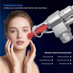 Máquina de Láser Fraccional de CO2 para Manchas y <span class=keywords><strong>Cicatrices</strong></span>, 10600nm, Tratamiento de Doble Profundidad, Rejuvenecimiento Cutáneo, Dispositivo de Belleza - Product Image 3