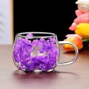 Tasse à café en verre double paroi avec fleurs séchées, design élégant, en borosilicate, idéale comme cadeau - Product Image 4