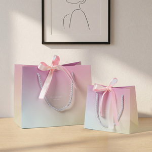Borsa di Carta Personalizzata con Logo per Shopping di Lusso, per Cosmetici, Abbigliamento, Scarpe, Regali, Boutique, con Manico a Nastro - Product Image 3