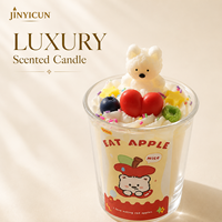 Bougie parfumée artisanale en cire de soja avec décoration ours, en pot dessert, marque privée OEM, pour boutiques et marques de détail