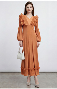 Vestido de Noche Plisado Miyake, Nueva Colección PY 2026, Elegante Vestido Maxi con Mangas Farol para Mujer, Venta al Por Mayor - Product Image 3