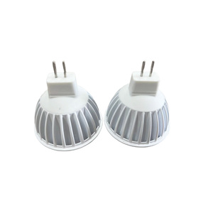 Design moderne 3W 5W 7W <span class=keywords><strong>Ampoule</strong></span> <span class=keywords><strong>LED</strong></span> Lampe MR16 Mini Projecteur <span class=keywords><strong>12V</strong></span> DC Blanc Chaud <span class=keywords><strong>pour</strong></span> Bureau à Domicile Corps en Aluminium - Product Image 2