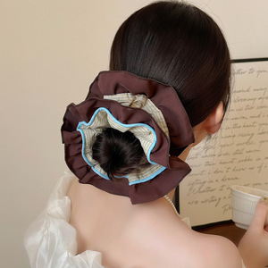 En gros, Chouchous pour cheveux en tissu élastique, style mode, à rayures et volants, surdimensionnés, style français, pour femmes, accessoires de coiffure - Product Image 1