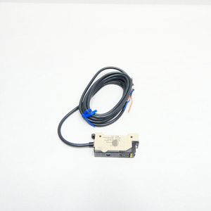 Nouveau Contrôleur de Programmation PLC Industriel Original Prêt à l'emploi <span class=keywords><strong>BP</strong></span> 22/2N (S) BP22/<span class=keywords><strong>2S</strong></span> 1057544 pour l'Automatisation d'Entrepôt - Product Image 1