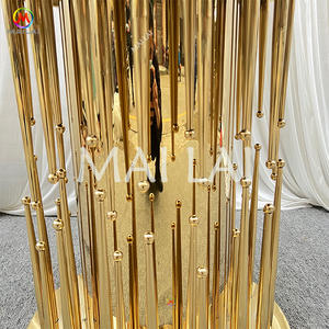 Soporte de mesa redondo de postre, decoración de boda de acero inoxidable dorado con diseño personalizado - Product Image 4