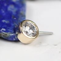 Piercing en Or Massif 14K, Ensemble de Clous d'Oreille Éternels en Métal sans Filetage, à Enfiler, avec Zircons Cubiques Ronds Orientés Vers l'Avant et Extrémités Courbes
