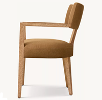 Chaise de salle à manger RH Padua au design italien, structure en chêne américain, revêtement en lin - Portable, légère, personnalisable pour appartement, villa
