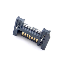 Soket SATA 7P Male Soulin dengan Pin berbentuk garpu tiga sisi untuk papan solder SMT, untuk pemasangan antarmuka hard drive pada PCB kuningan