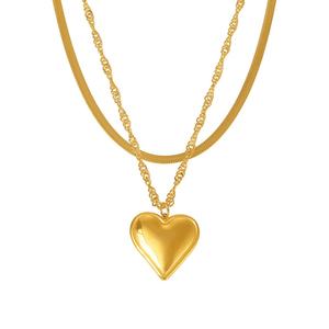 Collier pendentif cœur épais en acier inoxydable plaqué or 18 carats avec breloque d'amour lisse pour femme - Product Image 2