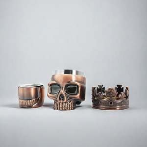 Molino de Hierbas al por Mayor de Fábrica, 45*75 mm, 3 Piezas, Triturador, Divertido Molinillo de Hierbas de Metal con Corona para Fumar Tabaco - Product Image 4