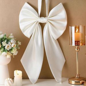 Nouvelle Arrivée : Pendentif Nœud en Polyester Blanc de Luxe, Design Forme Solide, pour Porte d'Entrée, Mur, Scène de Festival, Mariage, Noël, Multi-Styles - Product Image 3
