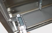 Boîtier de collecteur de chauffage mural encastré en acier inoxydable moderne avec séparateur d'eau intégré pour système de chauffage par le sol radiant