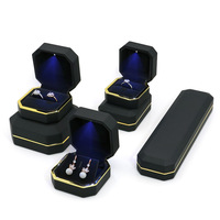 JINSKY Boîtes à bijoux personnalisées à lumière LED noires de qualité supérieure pour boucles d'oreilles bagues colliers emballage cadeau pour bagues