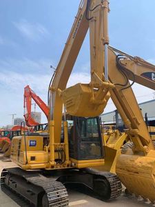 Excavadora Komatsu PC120 Original de Segunda Mano, 12 Toneladas, Usada, Fabricada en Japón, en Venta - Product Image 3