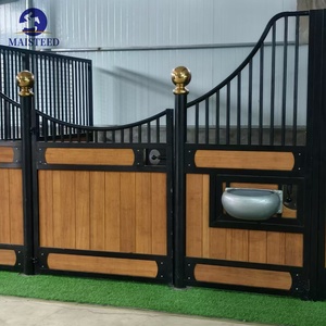 Écurie préfabriquée innovante, écurie professionnelle, grands panneaux avec structure en acier, taille personnalisable, écuries complètes pour chevaux - Product Image 4