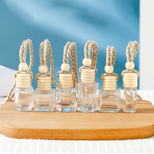 5ml 8ml 10ml personalizzabile <span class=keywords><strong>bottiglia</strong></span> cilindrica in vetro trasparente per <span class=keywords><strong>auto</strong></span> deodorante per profumo che appende bottiglie diffusore <span class=keywords><strong>auto</strong></span> - Product Image 1