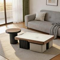Ensemble de tables basses gigognes style mid-century, plateau en pierre frittée, structure en bois, tabourets ottoman, mobilier de salon - Vente chaude