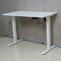 Bureau informatique électrique moderne en métal DNZ021 à hauteur réglable avec fonction assis-debout pour usage professionnel