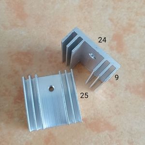 Dissipateur thermique en aluminium To220 24x9x25mm pour le refroidissement des transistors, MOSFET, thyristors et diodes - Product Image 1