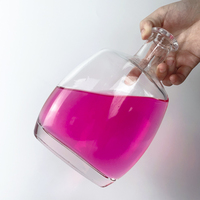 Emballage de gros Bouteille en verre de 750ml Bouteille de liqueur Vodka Whisky Brandy Gin avec liège Bouteille d'eau vide personnalisée